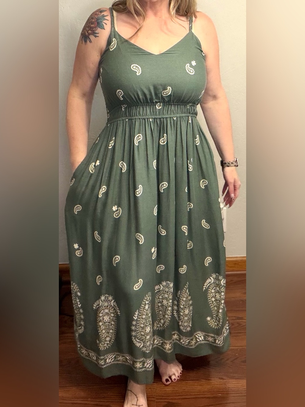 Maurices Green Paisley Border Print Maxi Dress L Smocked Back Pockets